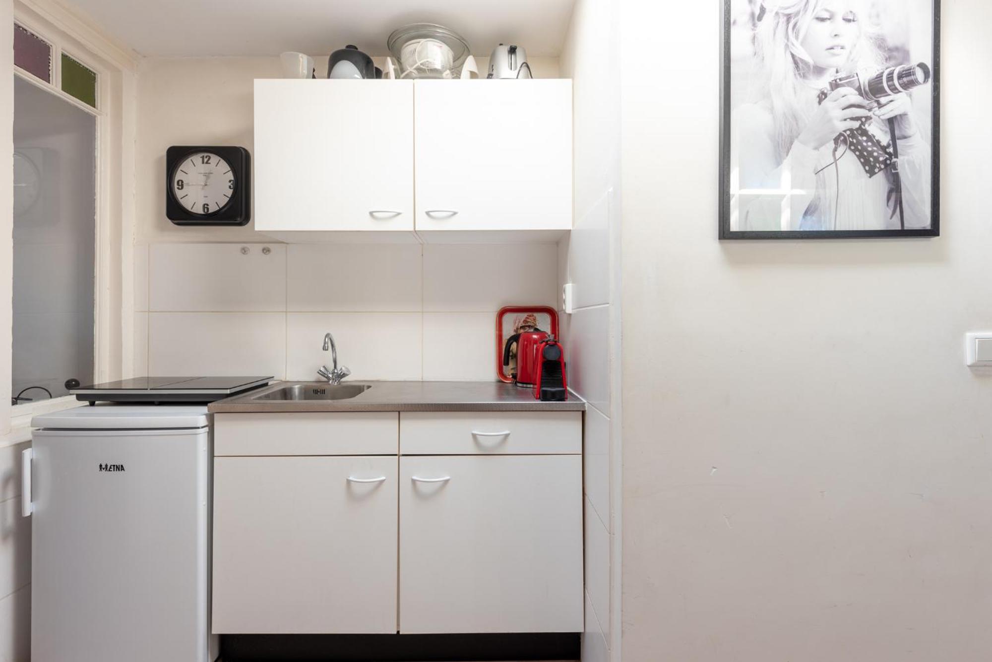 Gezellig Appartement In De Mooie Oude Binnenstad Van Алкмаар Екстериор снимка