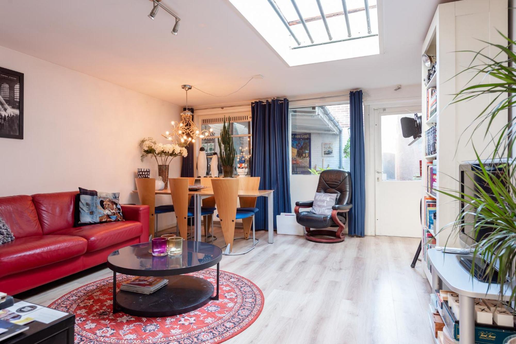 Gezellig Appartement In De Mooie Oude Binnenstad Van Алкмаар Екстериор снимка